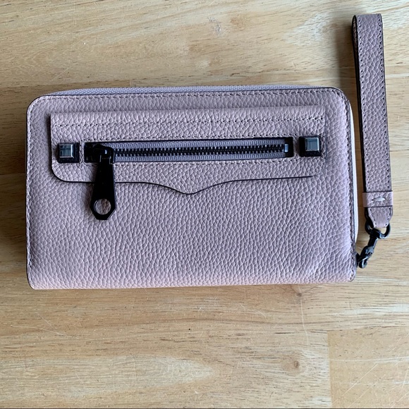 NWOT Rebecca Minkoff Reagan Wristlet/Wallet - Picture 2 of 5